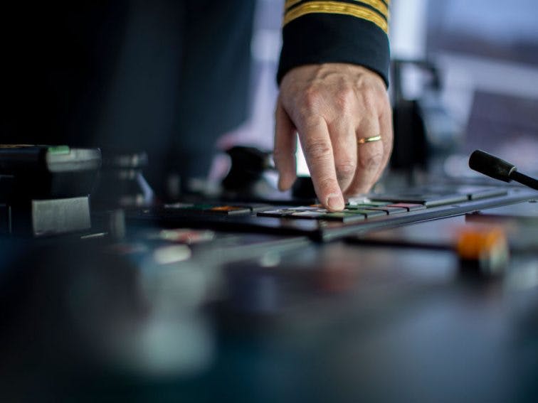 master finger on button