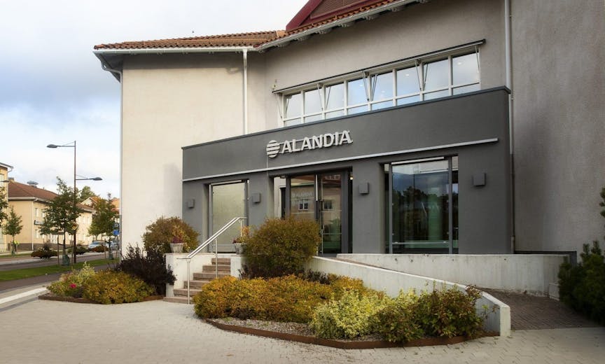 Alandia Office entrance