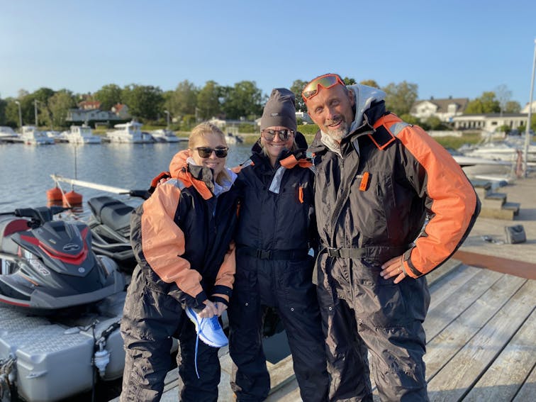 Kläderna till vattenskoterturen