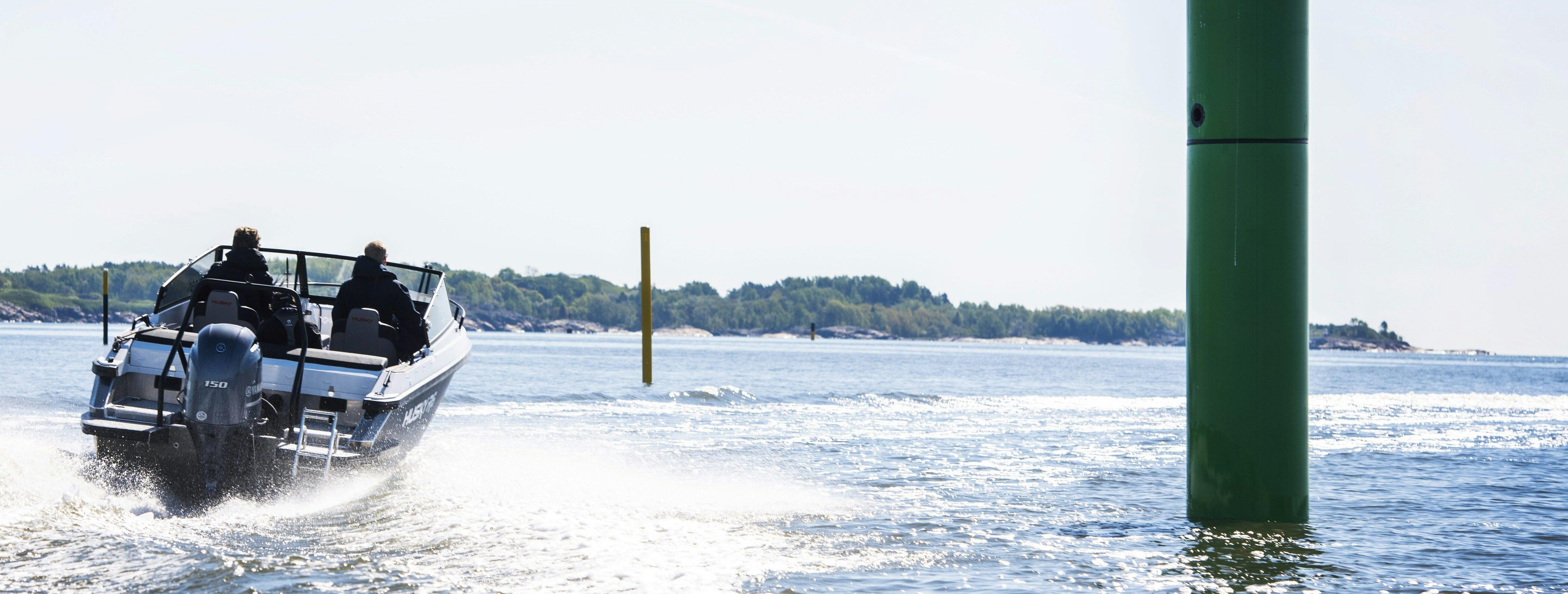 Moottorivene_KMS2123