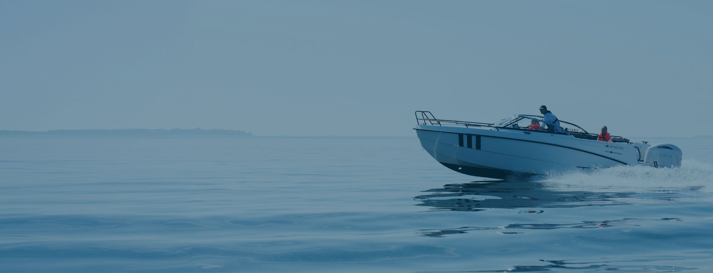 Alandia_saittihero-3_2500x957_blue